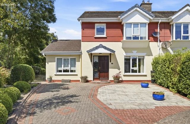 44 The Orchard, Enniscorthy, Enniscorthy, Co. Wexford - Click to view photos