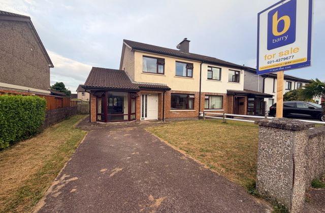 21 Kiltegan Crescent, Rochestown Road, Rochestown, Co. Cork - Click to view photos