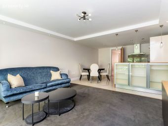 Apartment, Shrewsbury Square, Sandymount, Dublin 4 - Image 3