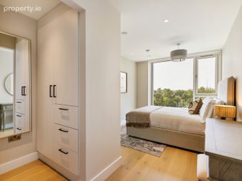 Apartment 72, The Gardens, Merrion, Dublin 4 - Image 2
