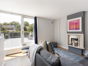1c Railway Cottages, Sandymount, Dublin 4, Sandymount, Dublin 4 - Image 2