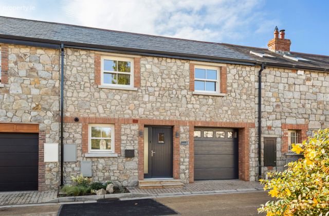 3 Elton Mews, Elton Court, Sandycove, Co. Dublin - Click to view photos