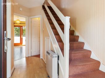 10 Riverside Walk, Clonskeagh Road, Dublin 6, Dublin 6 - Image 2
