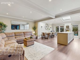 51 Ellensborough Park, Kiltipper, Dublin 24 - Image 2