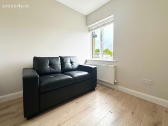 Apartment 4, 71 Cabra Road, Phibsborough, Dublin 7 - Image 4