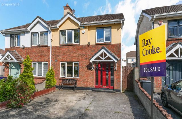 1 Foxborough Crescent, Lucan, Co. Dublin, Lucan, Co. Dublin - Click to view photos