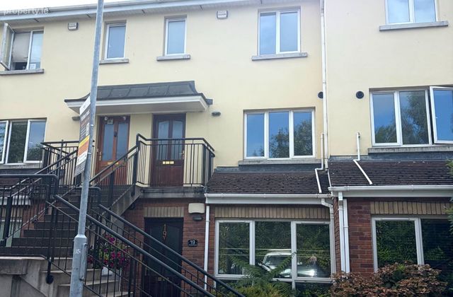 20 Windmill Court, Dublin 15, Coolmine, Dublin 15 - Click to view photos