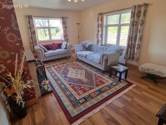 Monagarraun, Castlebar, Castlebar, Co. Mayo - Image 4