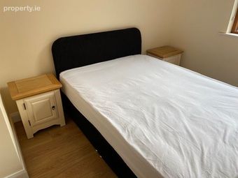 Apartment 18, Block 1, Island Key, North Wall, Dublin 1 - Image 2