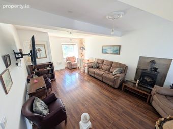 7 Friar Street, Nenagh, Co Tipperary, Nenagh, Co. Tipperary - Image 3