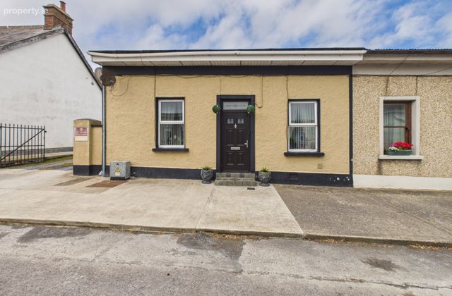 56 William Street, Portlaw, Co. Waterford, Portlaw, Co. Waterford - Click to view photos