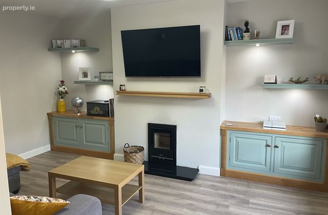 Lana Croke, Cashel, Co. Tipperary - Click to view photos