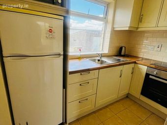 5 Saint John's Square, Portlaoise, Portlaoise, Co. Laois - Image 4