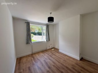 22 Clashduv Estate, Cork, Glasheen, Co. Cork - Image 5