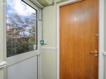 6 Manor Hall, Mount Brown, Kilmainham, Dublin 8, Kilmainham, Dublin 8 - Image 3