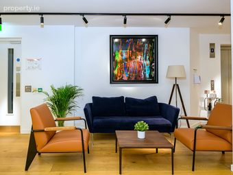 5 Schoolhouse Lane, Dublin 2 - Image 4