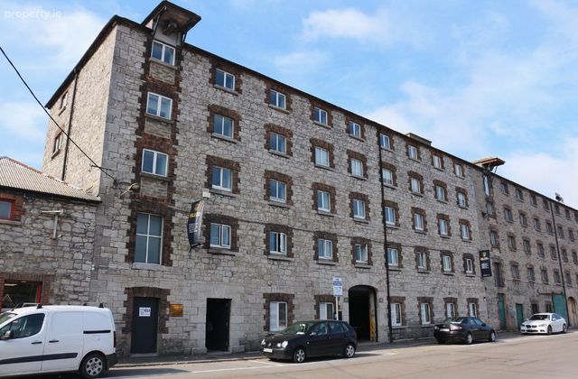 English Language Institute, Thomas Charles Wright Centre, 9 Merchant's Quay, Drogheda, Co. Louth, Drogheda, Co. Louth - Click to view photos