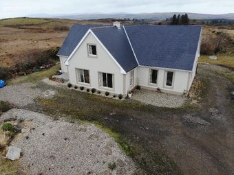 Hilltop House, Dromore, Mountcharles, Co. Donegal - Image 3
