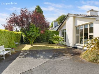5 The Thicket, Hainault Road, Foxrock, Dublin 18 - Image 2