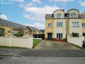 7 Meadow View, Carrigaline, Co. Cork - Image 3