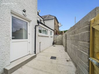 18b Kickham Street, Carrick-on-suir, Carrick-on-Suir, Co. Tipperary - Image 4