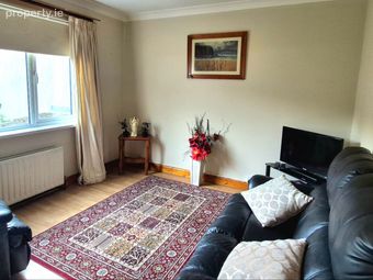 14 Clonshaugh Crescent, Clonshaugh, Dublin 17 - Image 4
