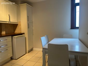 Flat 5, Auburn House, Rathgar, Dublin 6 - Image 4