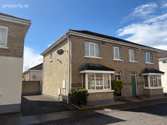 38 Mount Eustace Park, Dublin 15, Tyrrelstown, Dublin 15 - Image 4