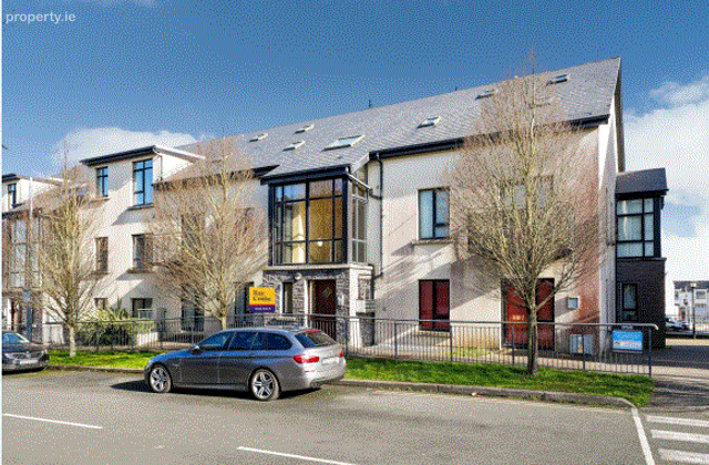 Slade Castle Avenue, City West, Citywest, Dublin 24, Saggart, Co. Dublin - Click to view photos