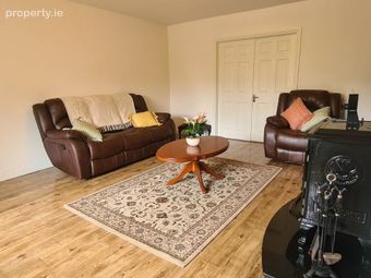 11 Lisroyne Oaks, Strokestown, Co. Roscommon - Image 5