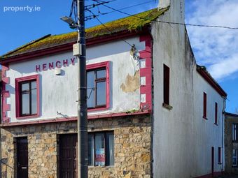 Henchy's Bar, Main Street, Scarriff, Co. Clare - Image 2
