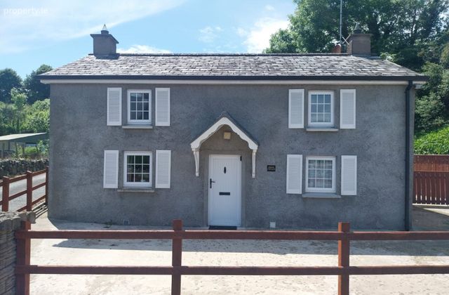 Springfield Cottage, Dundalk Road, Carlingford, Co. Louth - Click to view photos