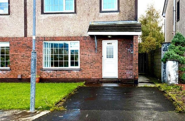 129 Manor Village, Westport Road, Castlebar, Co. Mayo - Click to view photos