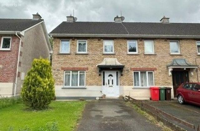 No. 3 Hazelwood Grove, Thurles, Co. Tipperary - Click to view photos