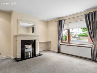 37 Pine Valley Park, Rathfarnham, Dublin 16 - Image 2