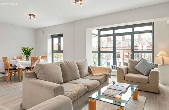 Apartment 29, Shelbourne Park Apartments, Ringsend, Dublin 4 - Click to view photos