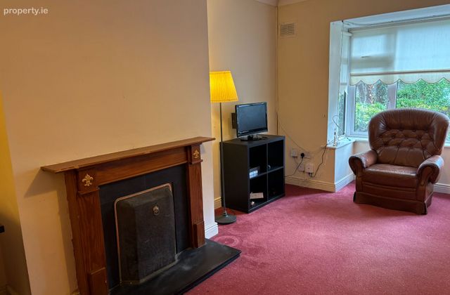 Moyglare Abbey, Maynooth, Maynooth, Co. Kildare - Click to view photos