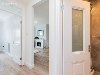 Apt 36, Clifden Court, D07 Kf10, Smithfield, Dublin 7 - Image 5
