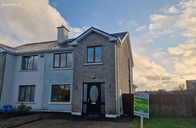 2 Shanacloon, Ballinagare, Bellanagare, Co. Roscommon - Click to view photos