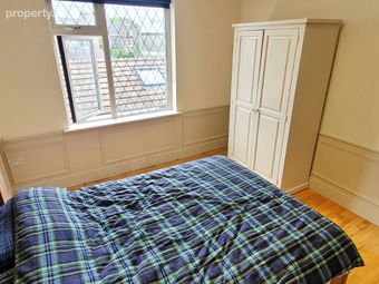 Apartment 3, 7 Father Griffin Place, Galway City Centre, Co. Galway - Image 5
