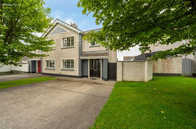 9 White Horse Lane, Turlough Road, Castlebar, Co. Mayo - Click to view photos