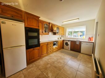 75 Ocean Wave, Salthill, Galway City Centre, Co. Galway - Image 2