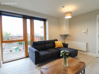 Apartment 19, Grand Canal Court, Dublin 8 - Image 4
