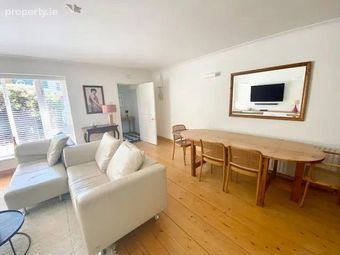 Short Term Rental Max 2 Months Apartment 4, Rawson Court, Ballsbridge, Dublin 4 - Image 3