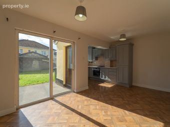 7 Warrenstown Downs, Mulhuddart, Dublin 15 - Image 3