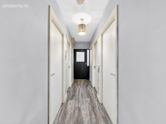 15 Cuirt An Oir, Athlone Road, Longford, Longford Town, Co. Longford - Image 2