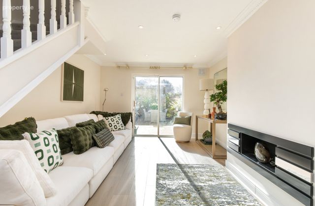 41 Merrion Strand, Sandymount, Dublin 4, Sandymount, Dublin 4 - Click to view photos