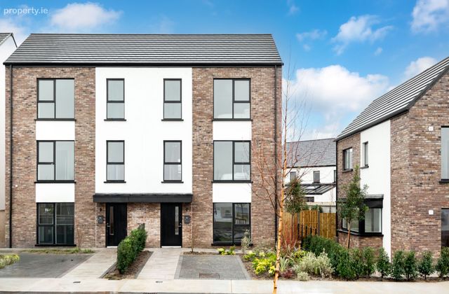 The Keel, Portmarnock, Co. Dublin - Click to view photos