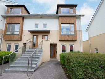 15 An R&Atilde;&sup3;d&Atilde;&iexcl;n, C&Atilde;�l &Atilde;, Carrigtwohill, Co. Cork - Image 2