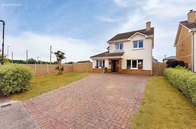 80 An Grian&aacute;n, Ballinroad, Dungarvan, Co. Waterford - Click to view photos